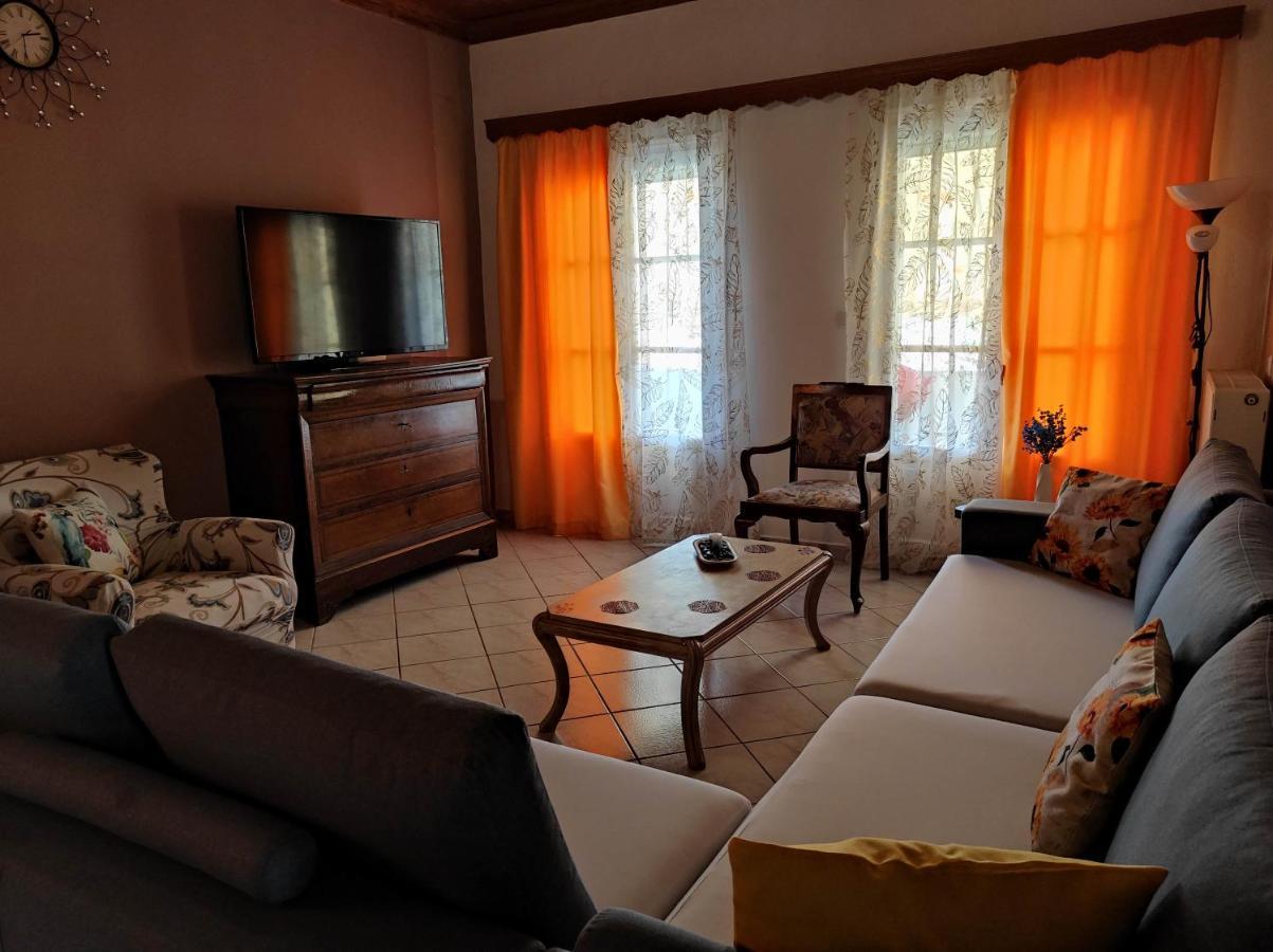 Вілла Angelic House Spetses Town Екстер'єр фото