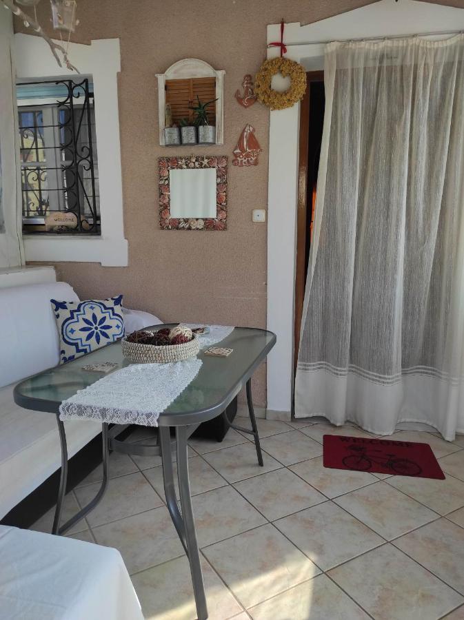 Вілла Angelic House Spetses Town Екстер'єр фото